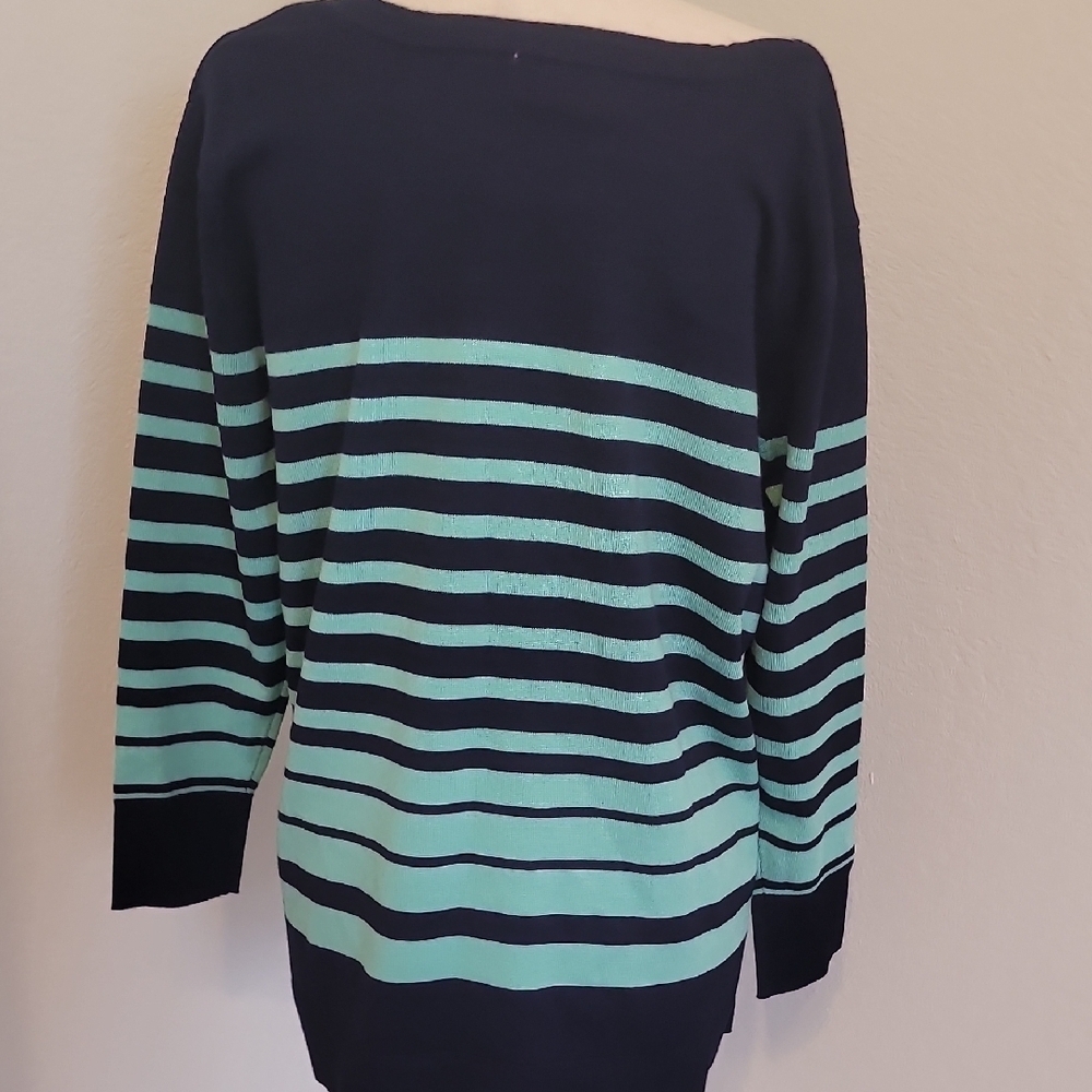 Elegant Striped Long Sleeve Top in Navy and Mint - Picture 5 of 6